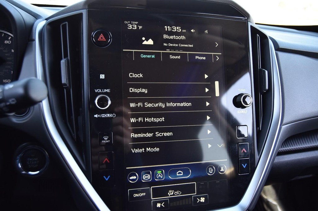 Subaru Crosstrek Vehicle Image 13