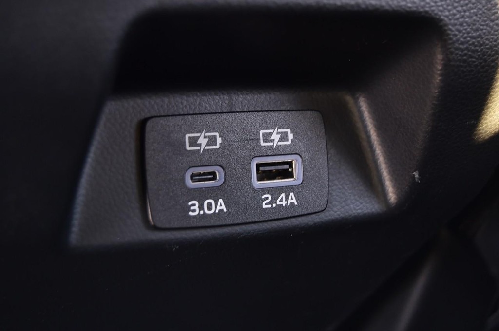 Subaru Crosstrek Vehicle Image 22