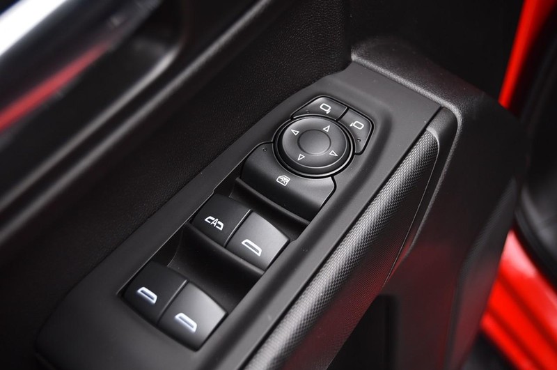 GMC Sierra 1500 Vehicle Image 09