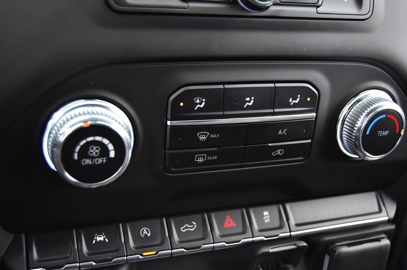 GMC Sierra 1500 Vehicle Image 15