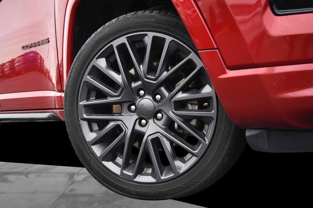 Jeep Compass Vehicle Image 03