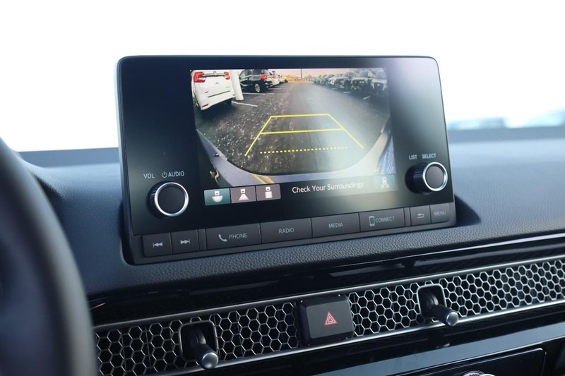 Honda Civic Hatchback Vehicle Image 12