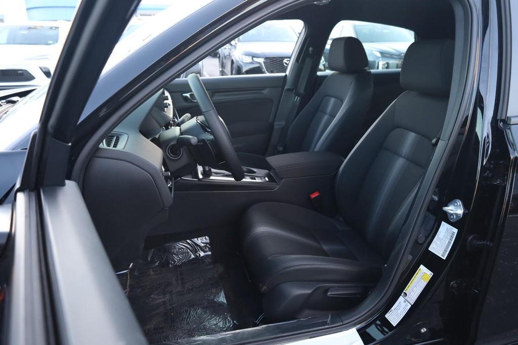 Honda Civic Hatchback Vehicle Image 08