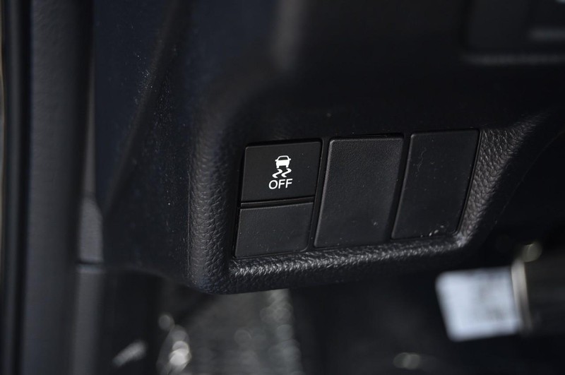 Honda Civic Hatchback Vehicle Image 10