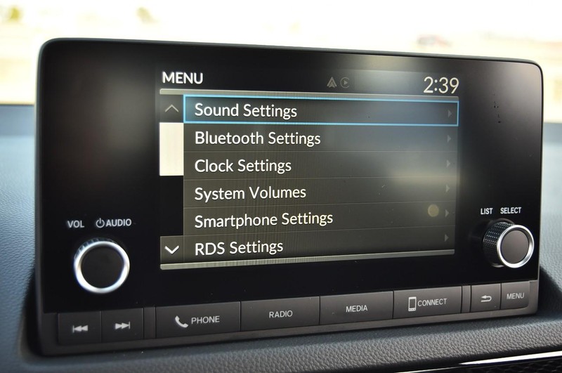 Honda Civic Hatchback Vehicle Image 14