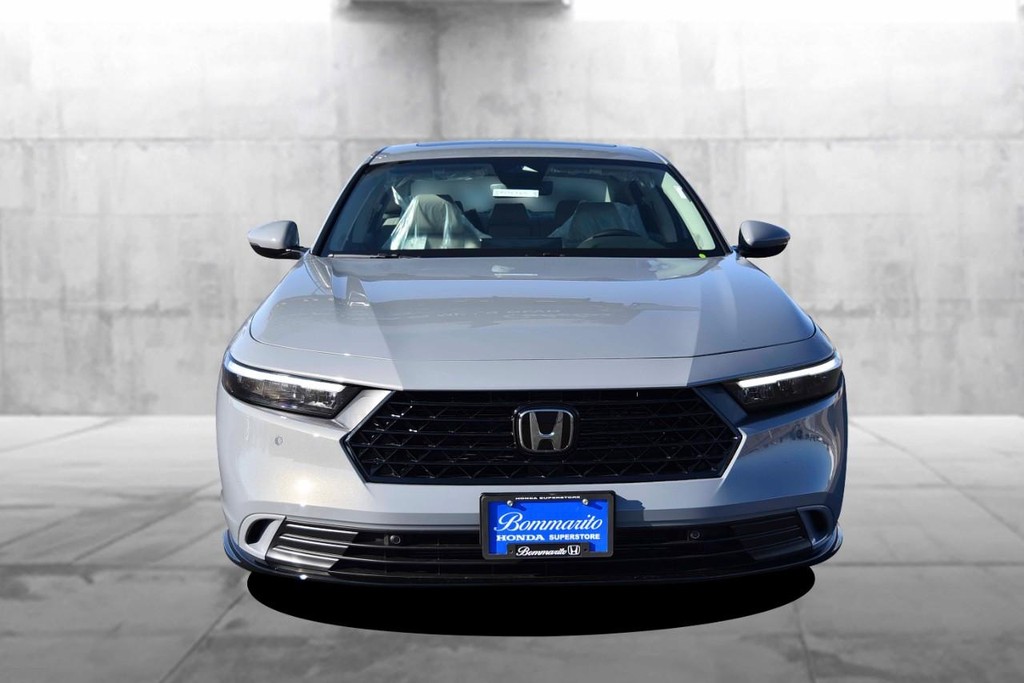 Honda Accord Sedan Vehicle Image 04