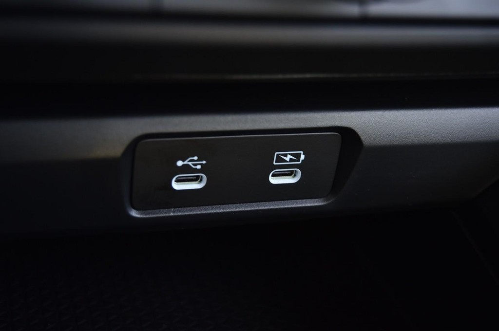 Honda Accord Sedan Vehicle Image 15