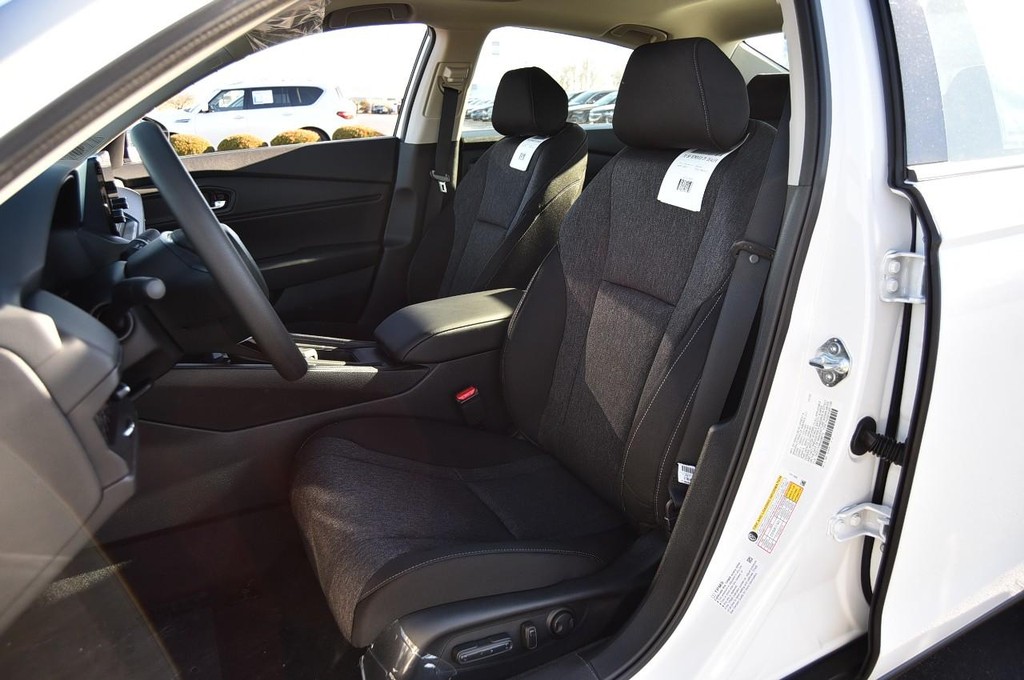 Honda Accord Sedan Vehicle Image 19