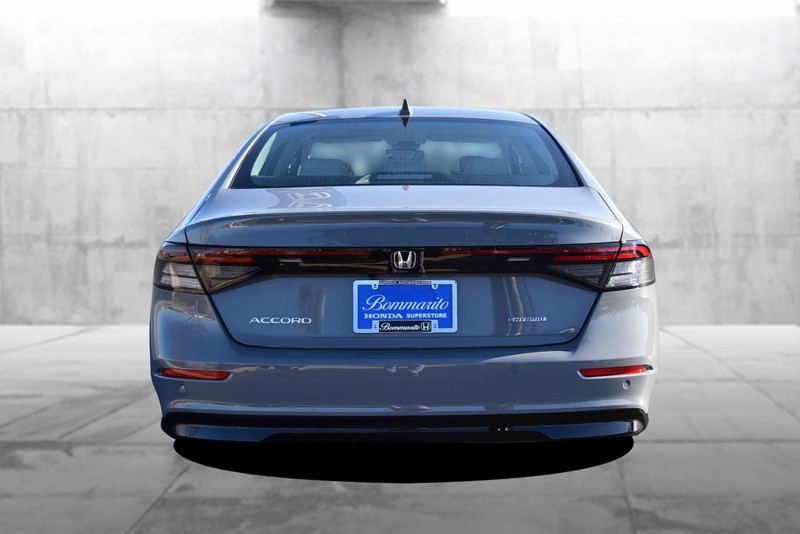 Honda Accord Sedan Vehicle Image 06