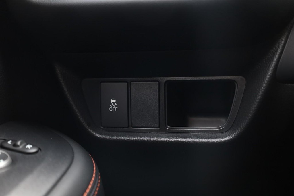Honda HR-V Vehicle Image 17