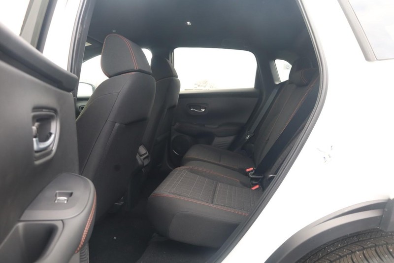 Honda HR-V Vehicle Image 19