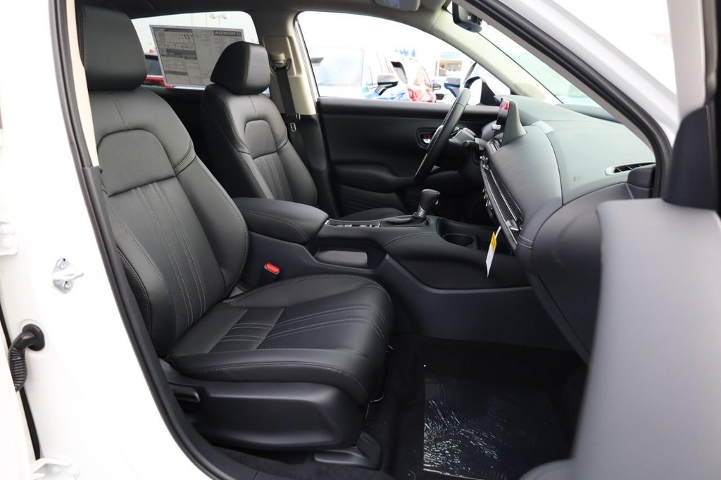 Honda HR-V Vehicle Image 21