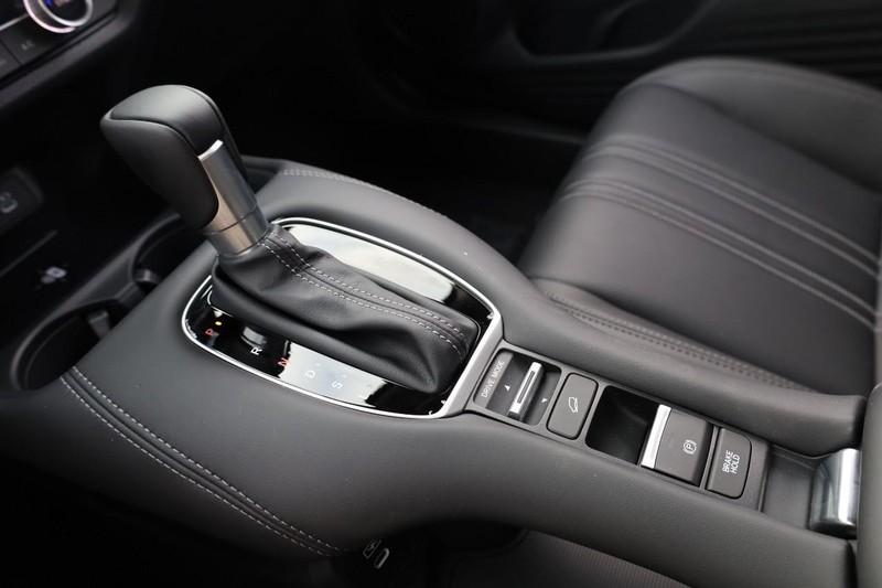 Honda HR-V Vehicle Image 16