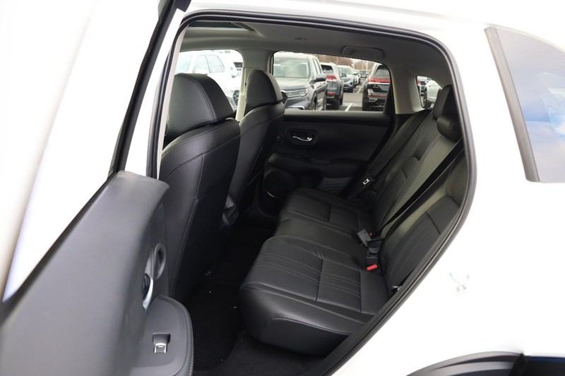 Honda HR-V Vehicle Image 18