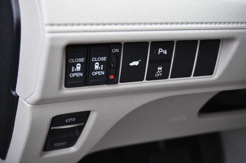 Honda Odyssey Vehicle Image 11