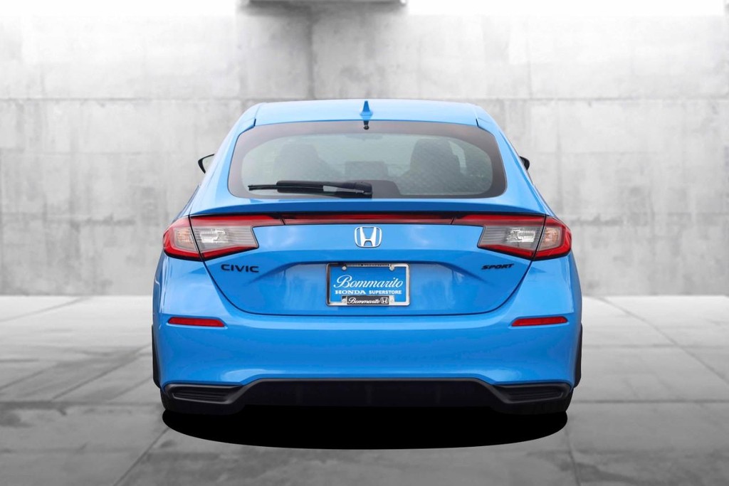 Honda Civic Hatchback Vehicle Image 06