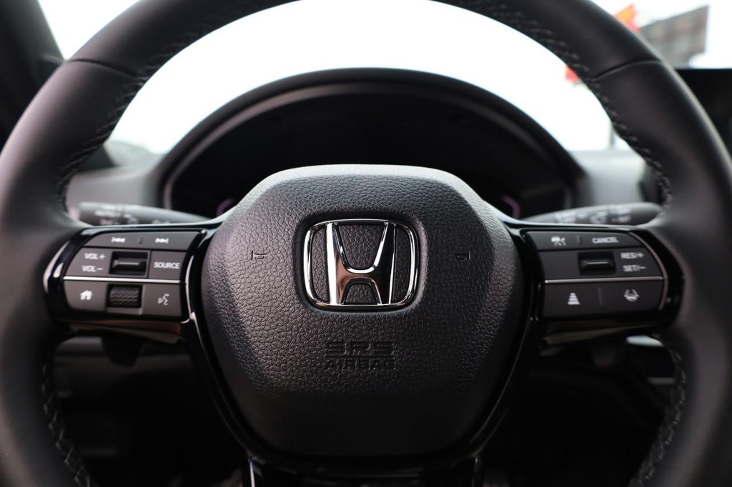 Honda Civic Hatchback Vehicle Image 09