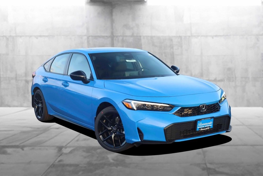 Honda Civic Hatchback Hybrid Vehicle Image 02