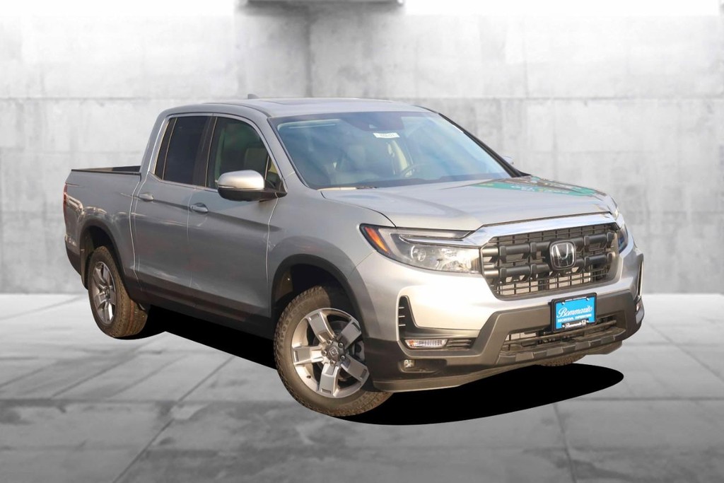 Honda Ridgeline Vehicle Image 02