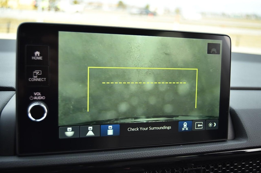 Honda CR-V Vehicle Image 14