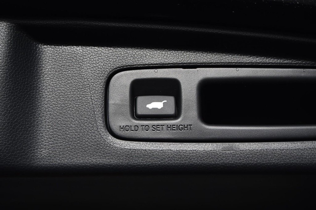 Honda CR-V Vehicle Image 29