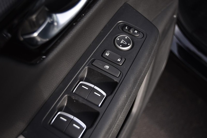 Honda CR-V Vehicle Image 08