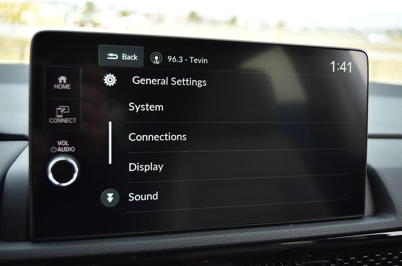 Honda CR-V Vehicle Image 15