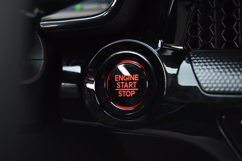 Honda CR-V Vehicle Image 19