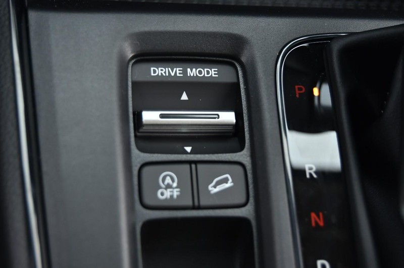 Honda CR-V Vehicle Image 20