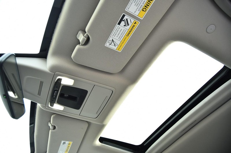 Honda CR-V Vehicle Image 24