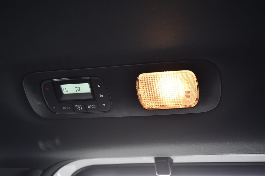 Honda Odyssey Vehicle Image 25