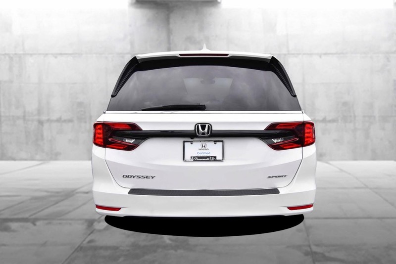 Honda Odyssey Vehicle Full-screen Gallery Image 6