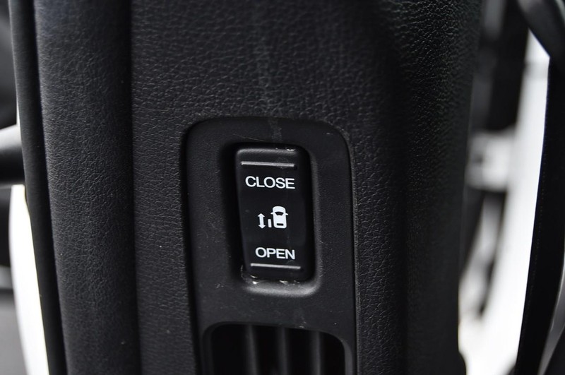 Honda Odyssey Vehicle Full-screen Gallery Image 27