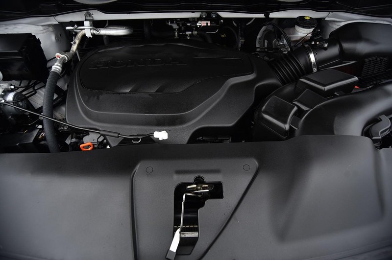 Honda Odyssey Vehicle Full-screen Gallery Image 31
