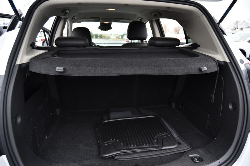 Buick Encore Vehicle Full-screen Gallery Image 20