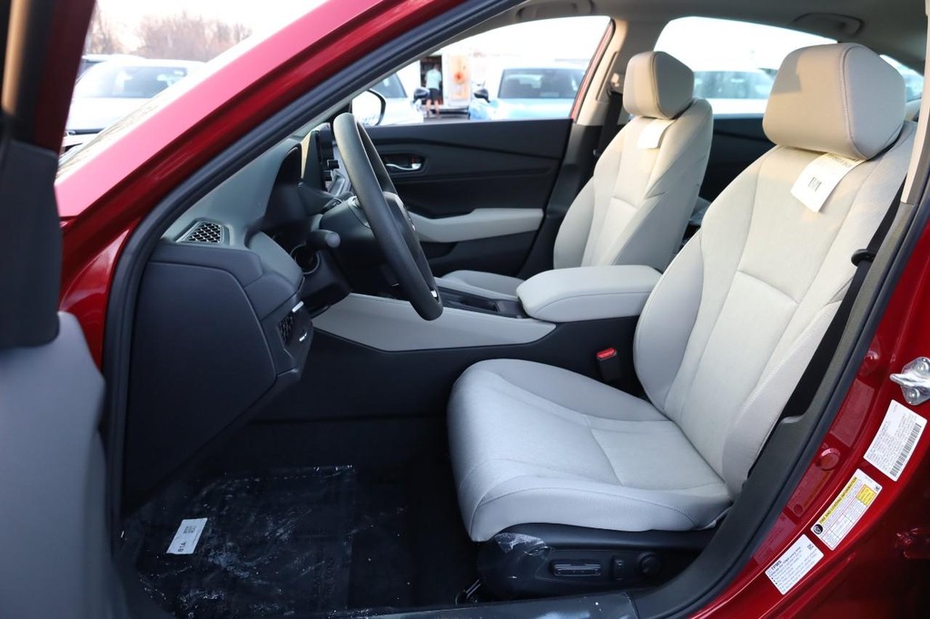 Honda Accord Sedan Vehicle Image 08