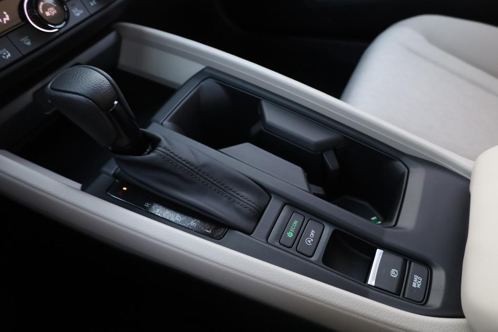 Honda Accord Sedan Vehicle Image 14