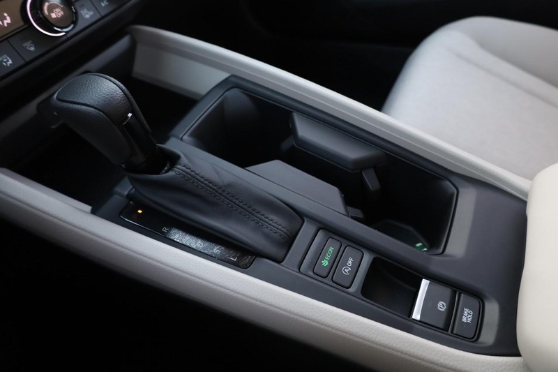 Honda Accord Sedan Vehicle Image 14