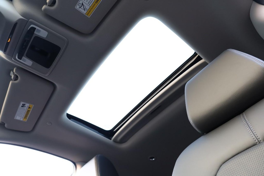 Honda HR-V Vehicle Image 09