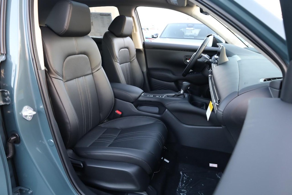 Honda HR-V Vehicle Image 24