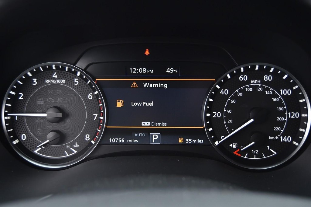 Nissan Armada Vehicle Image 12