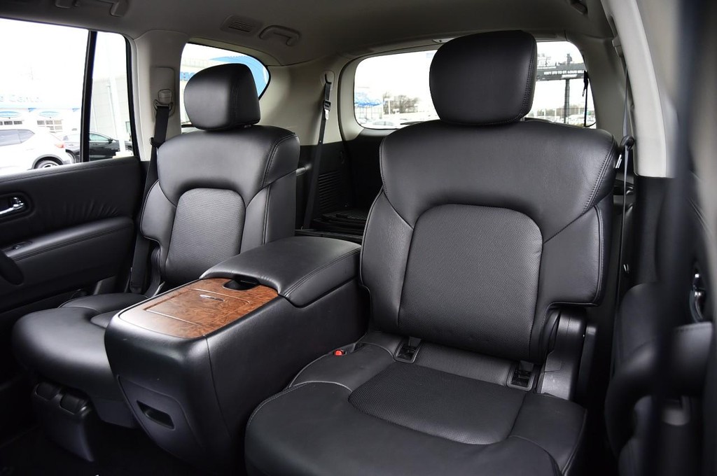 Nissan Armada Vehicle Image 28