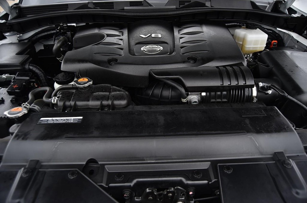 Nissan Armada Vehicle Image 34