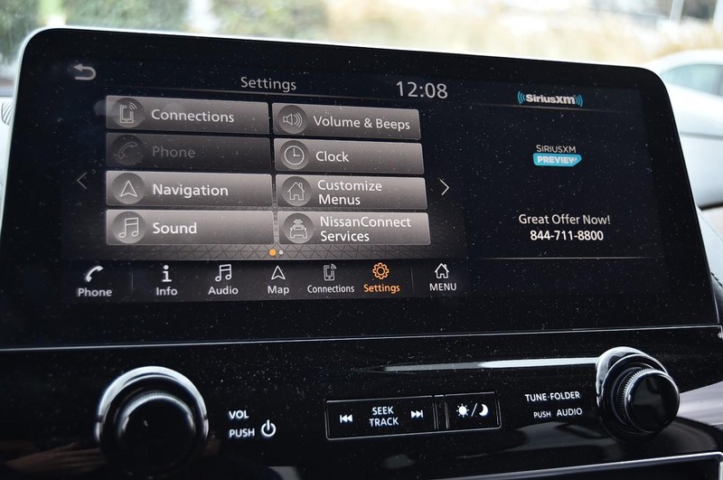 Nissan Armada Vehicle Image 17