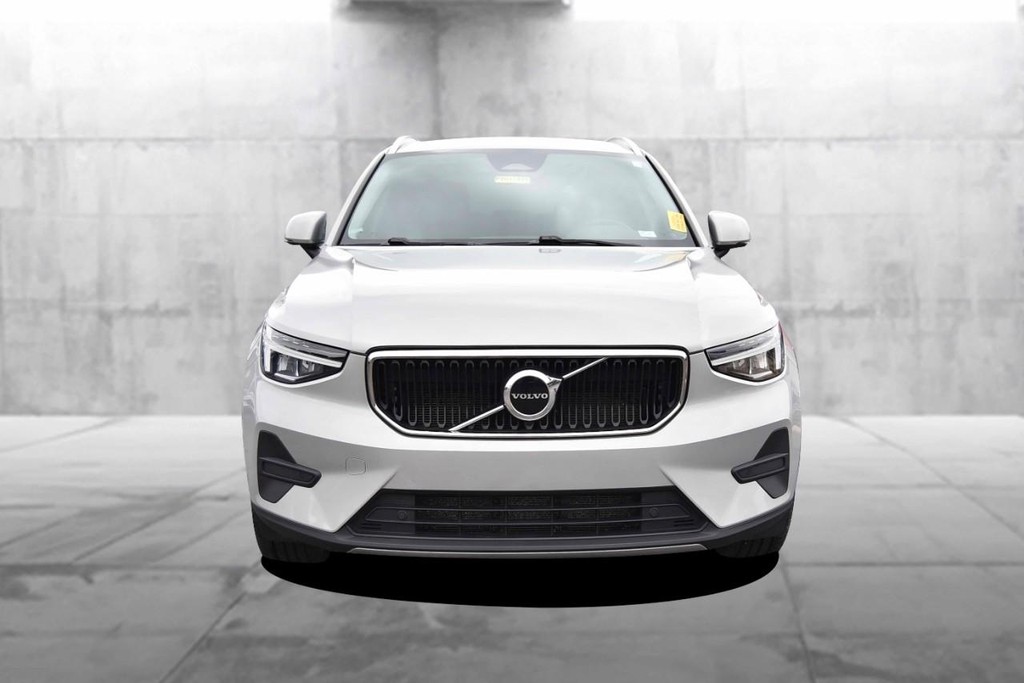 Volvo XC40 Vehicle Image 04
