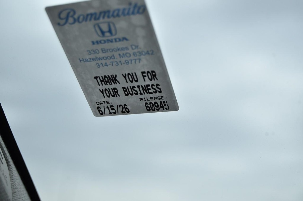 Volvo XC40 Vehicle Image 13