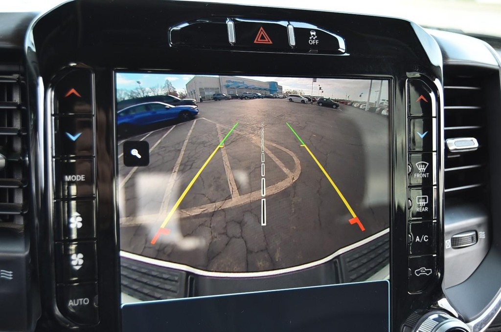 Ram 2500 Vehicle Image 16