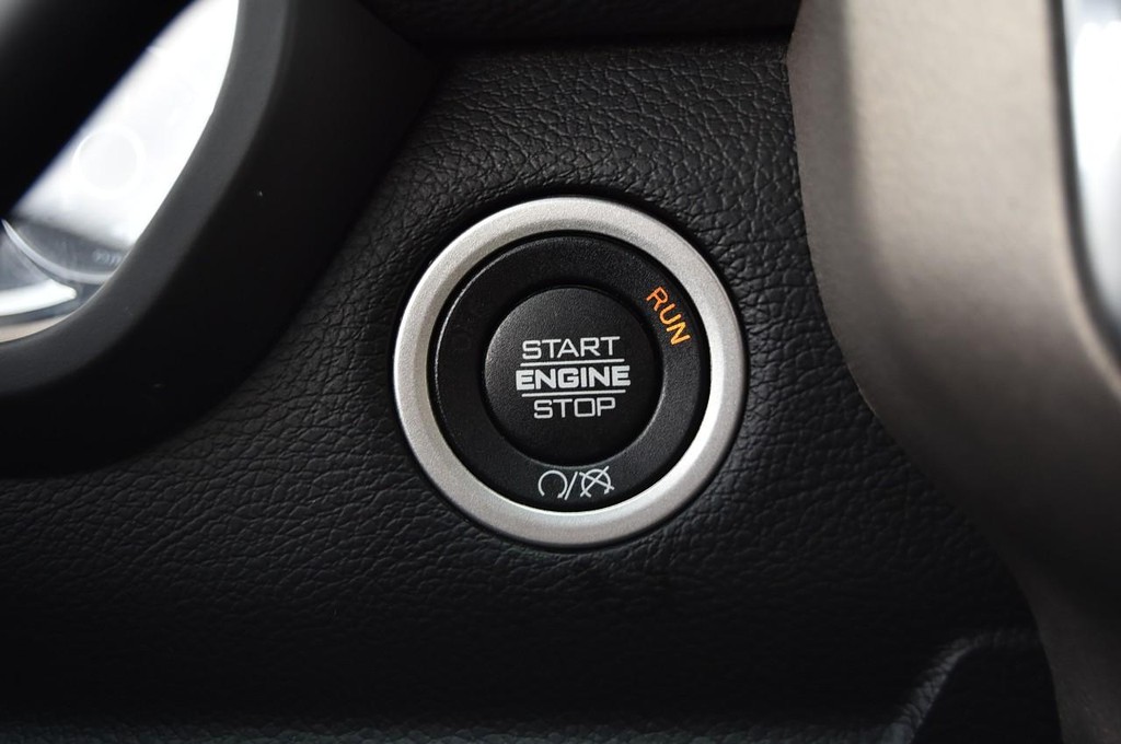 Ram 2500 Vehicle Image 22