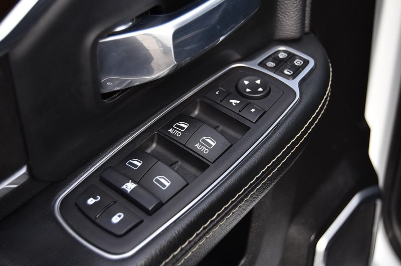 Ram 2500 Vehicle Image 09