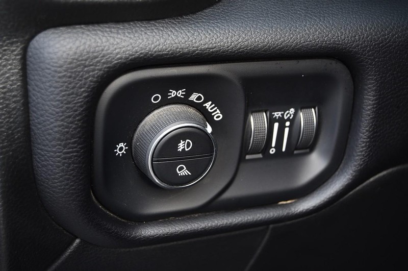 Ram 2500 Vehicle Image 13